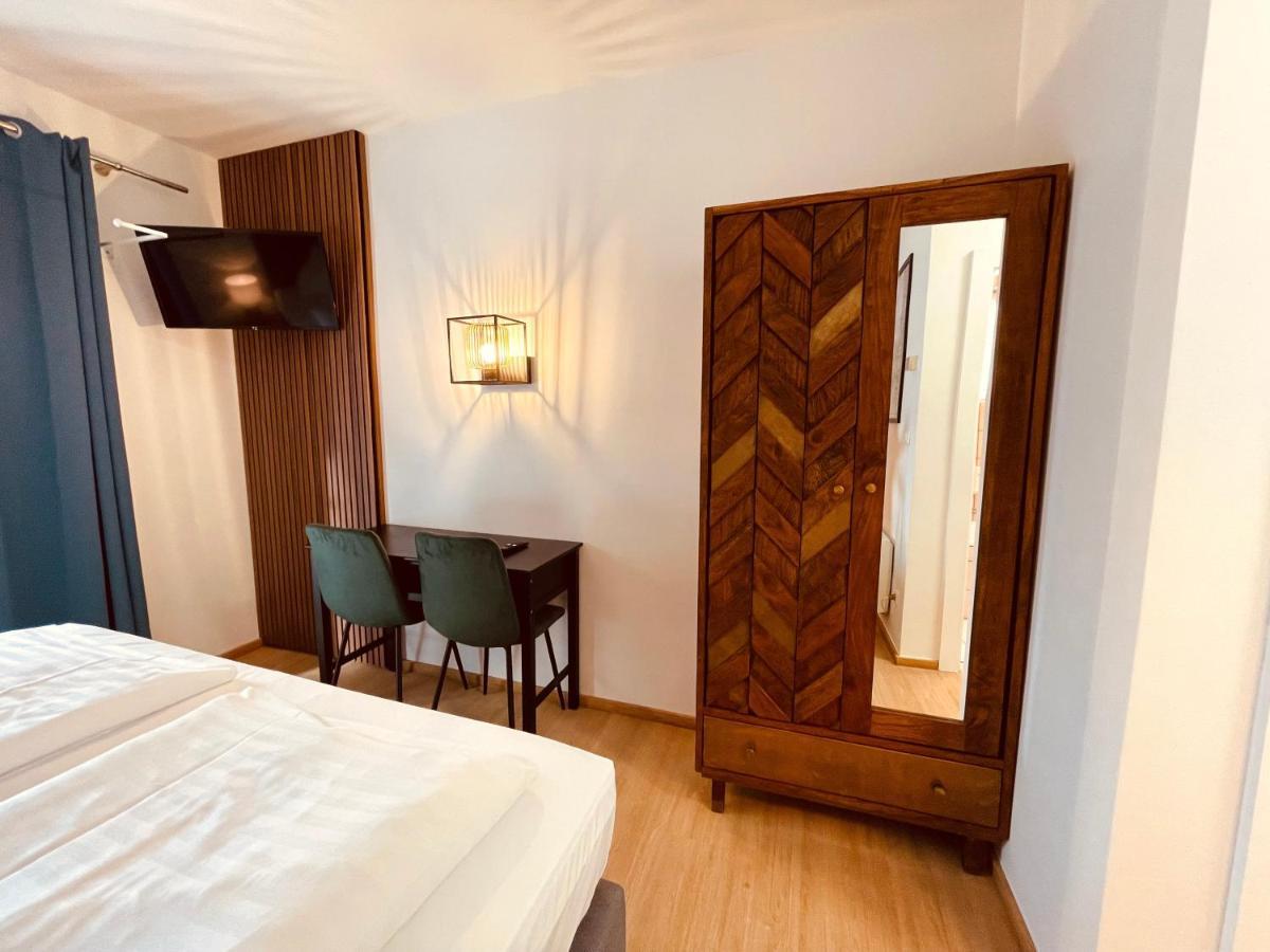Gaestehaus Am Stadtpark Vöcklabruck Εξωτερικό φωτογραφία