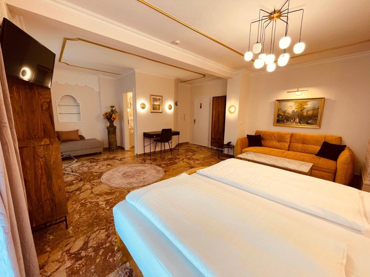 Gaestehaus Am Stadtpark Vöcklabruck Εξωτερικό φωτογραφία