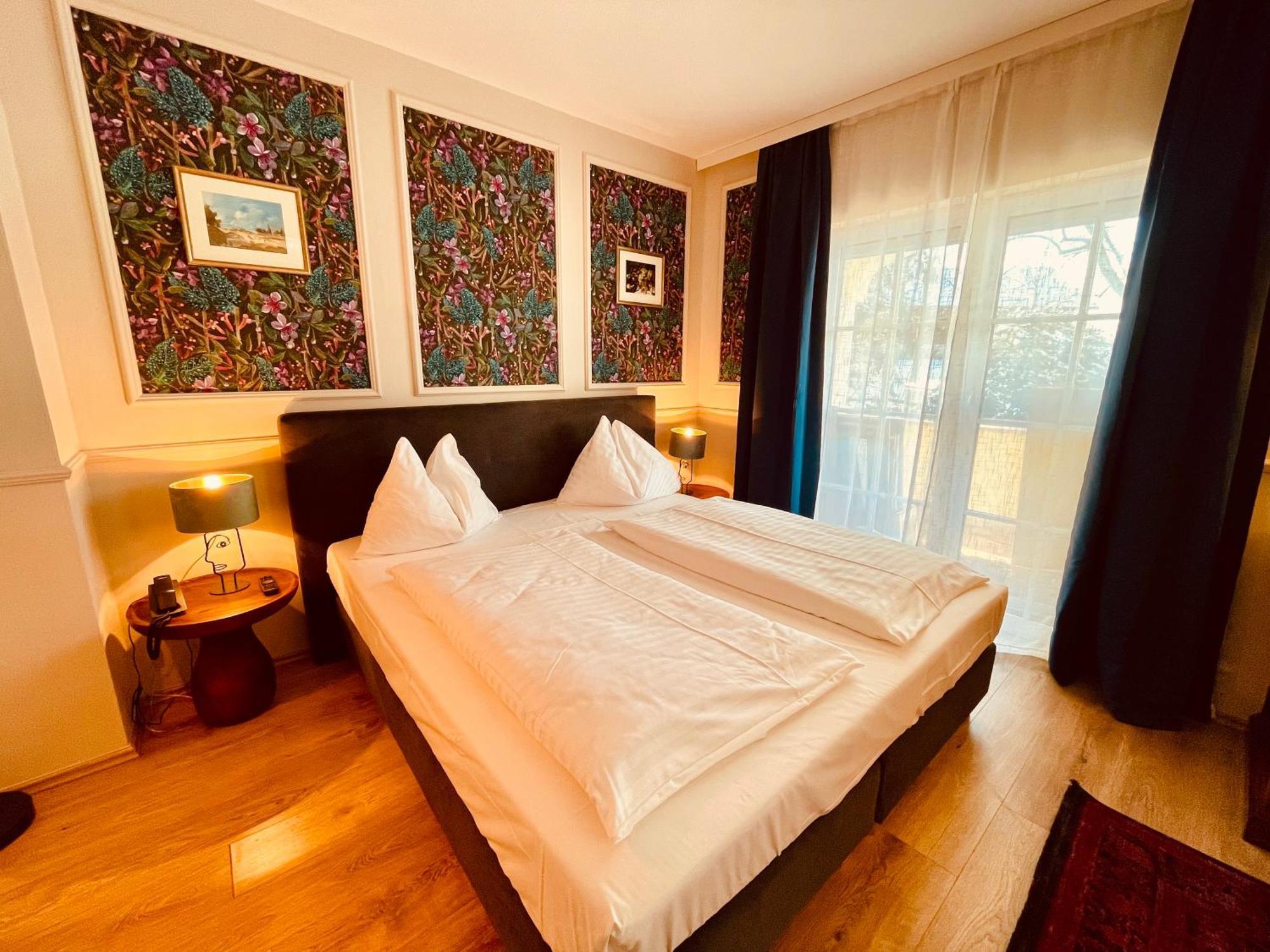 Gaestehaus Am Stadtpark Vöcklabruck Εξωτερικό φωτογραφία